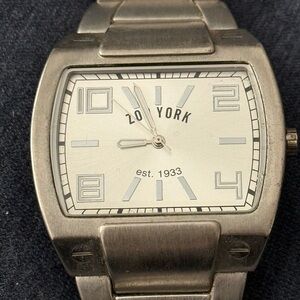 Vintage Zoo York Men's Watch ZY1210 Silver